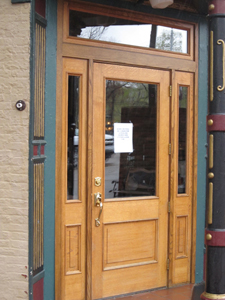 Front door to Broadway Tavern