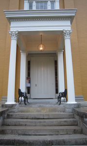 link to Lanier Mansion page